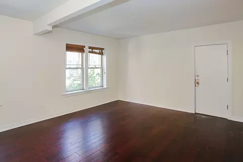 3808 N Sheffield Ave, Chicago, IL 60613