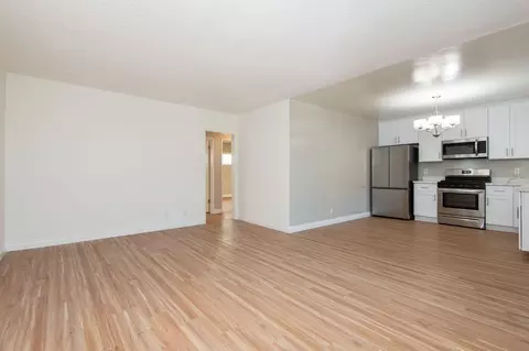 1817 Corinth Ave, Los Angeles, CA 90025