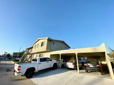 4681 Kansas St, San Diego, CA 92116