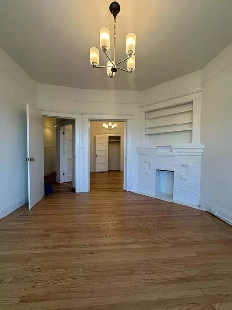 3362 16th St, San Francisco, CA 94114