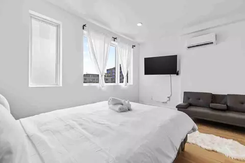 1425 P St NW, Washington, DC 20005 photo 6