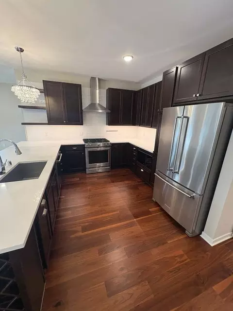 2810 W 43rd St, Minneapolis, MN 55410