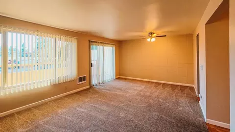 21303 80th Ave W, Edmonds, WA 98026