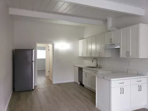 7820 Brentwood Dr, Lincoln Village, CA 95207
