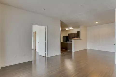 250 Pennsylvania Ave, Fort Worth, TX 76104 photo 6