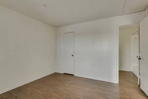 250 Pennsylvania Ave, Fort Worth, TX 76104 photo 17