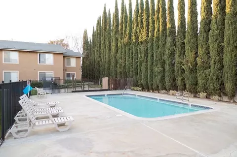 800 E Chase Ave, El Cajon, CA 92020