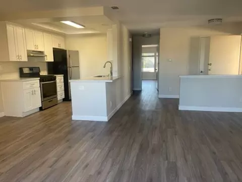 800 E Chase Ave, El Cajon, CA 92020 photo 9