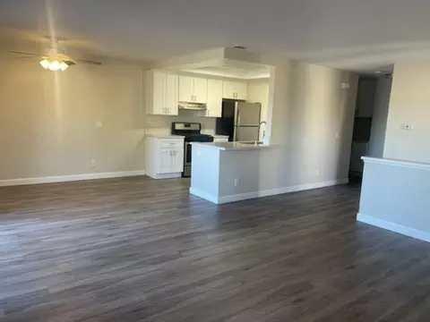 800 E Chase Ave, El Cajon, CA 92020 photo 10
