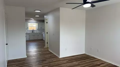 3302 SW Landau Ct, Bentonville, AR 72712
