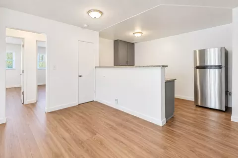 2235 W 26th Pl, Los Angeles, CA 90018