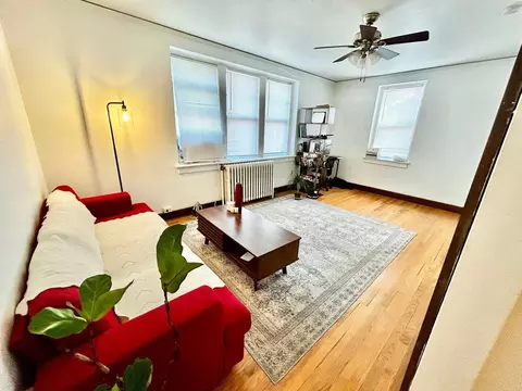 809 E Kingsley St, Ann Arbor, MI 48104