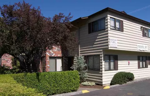 4271 NE Prescott St, Portland, OR 97218
