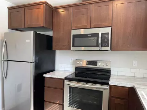 221 SE Clark Ave, Battle Ground, WA 98604