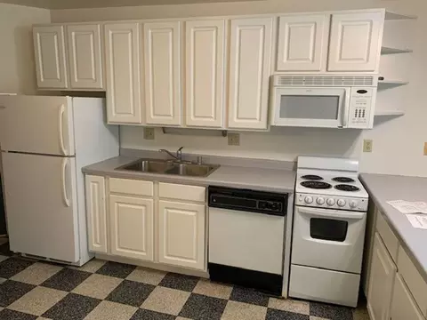 626 The Roundhouse, Madison, WI 53703