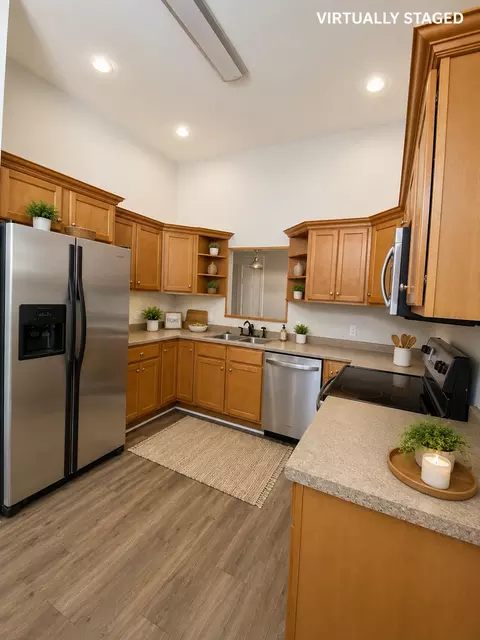 200 S Walnut - 2a #200-200, Muncie, IN 47305