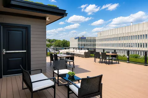 2210 Wisconsin Ave NW, Washington, DC 20007 photo 21