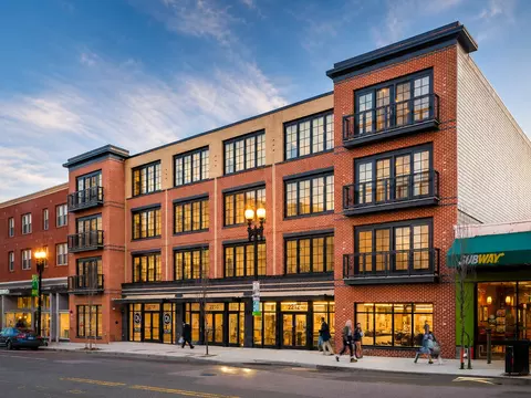 2210 Wisconsin Ave NW, Washington, DC 20007 photo 18