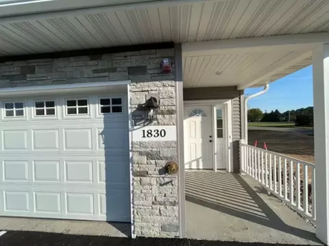 1830 Lafayette St, Janesville, WI 53546