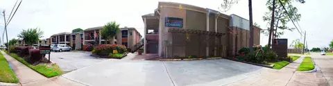 3130 Mangum Rd, Houston, TX 77092