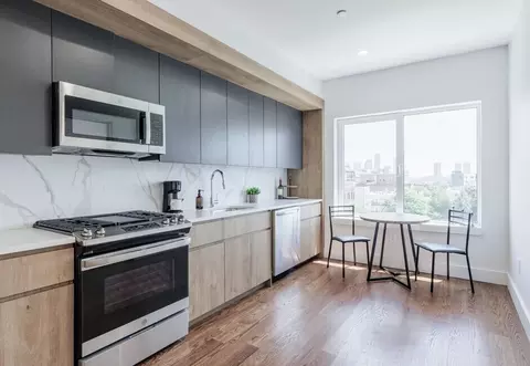 96 Tuers Ave, Jersey City, NJ 07306