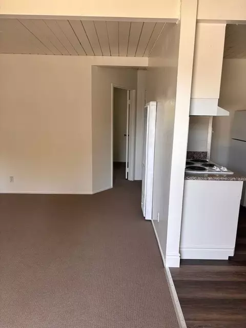 730 Blossom Way, Hayward, CA 94541