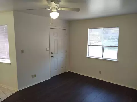 1644 Post Rd, San Marcos, TX 78666