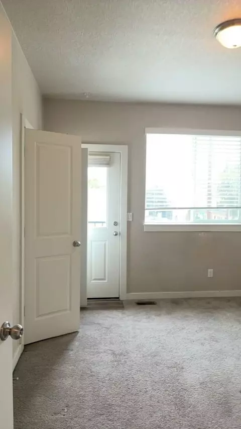 7625 SE Milwaukie Ave, Portland, OR 97202 photo 7