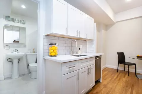 686 Post St, San Francisco, CA 94109 photo 7