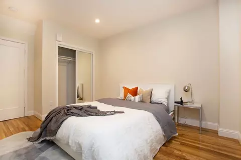 686 Post St, San Francisco, CA 94109 photo 2