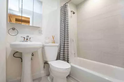 686 Post St, San Francisco, CA 94109 photo 8