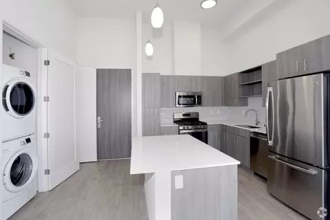 1331 W 7th St, Los Angeles, CA 90017