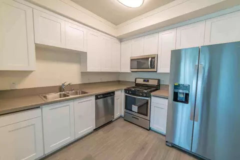5645 Farmdale Ave, North Hollywood, CA 91601