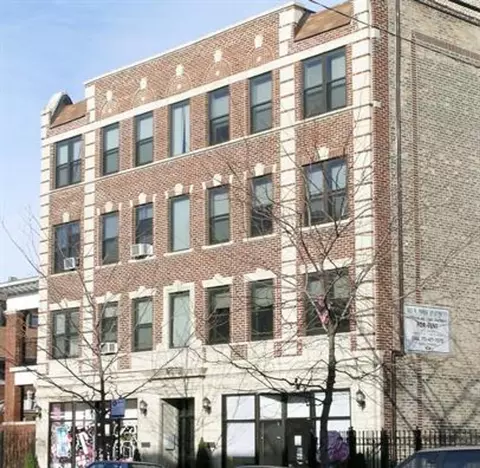 1624 W Morse Ave, Chicago, IL 60626