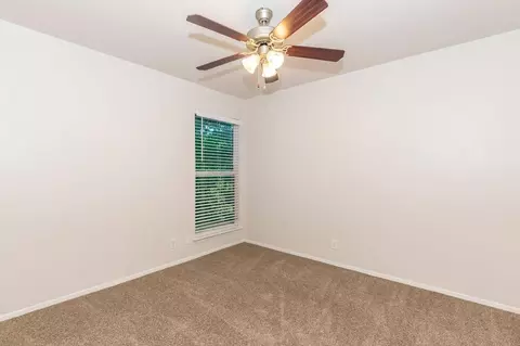 807 S Main St, Euless, TX 76040 photo 33