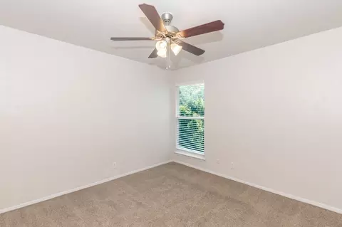 807 S Main St, Euless, TX 76040 photo 8