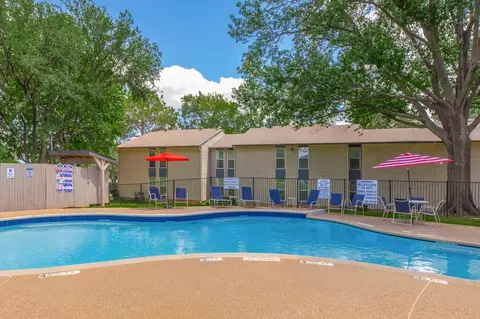 807 S Main St, Euless, TX 76040 photo 35