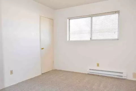 1928 George Washington Way, Richland, WA 99354