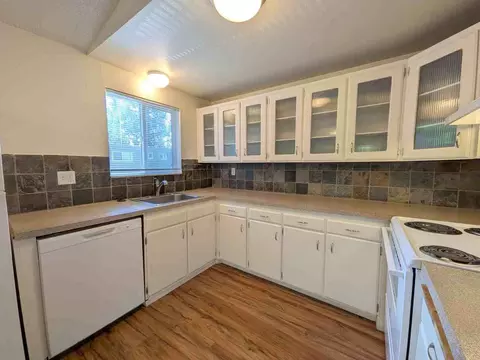 3515 SW 87th Ave And 3485 Sw 87th Ave #3515-3515, Cedar Hills, OR 97225