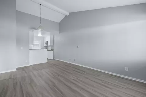 1026 Roswell Ave, Long Beach, CA 90804
