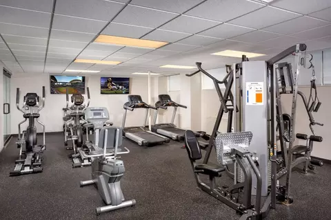8811 Colesville Rd, Silver Spring, MD 20910 photo 12