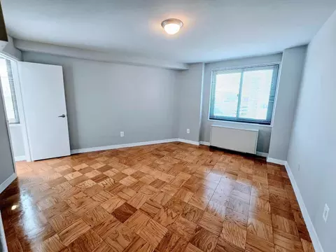 8811 Colesville Rd, Silver Spring, MD 20910 photo 23