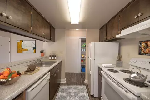 2633 Fulton Ave, Sacramento, CA 95821 photo 2