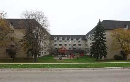 300 S Main St, Davison, MI 48423