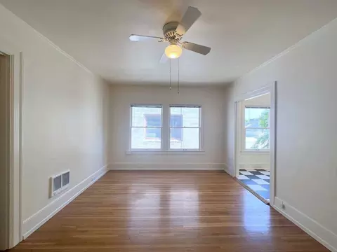 1731 NW Everett St, Portland, OR 97209
