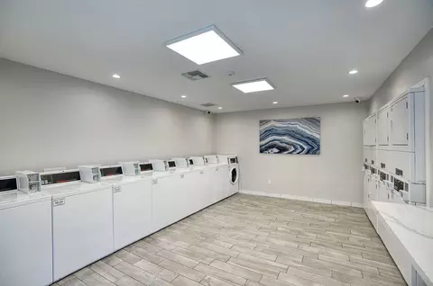 6444 N 67th Ave, Glendale, AZ 85301 photo 49