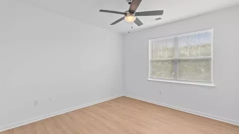 4411 Dixie Hill Rd, Fairfax, VA 22030 photo 31