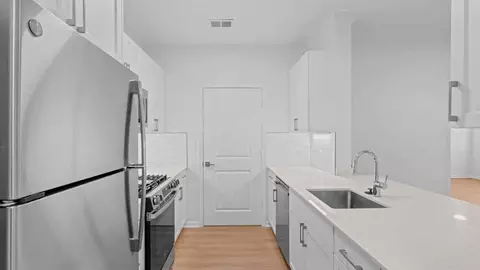 4411 Dixie Hill Rd, Fairfax, VA 22030 photo 43