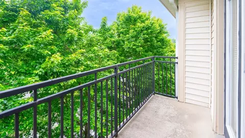 4411 Dixie Hill Rd, Fairfax, VA 22030 photo 19