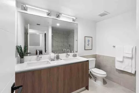 2555 NE 179th St, Miami, FL 33162 photo 49